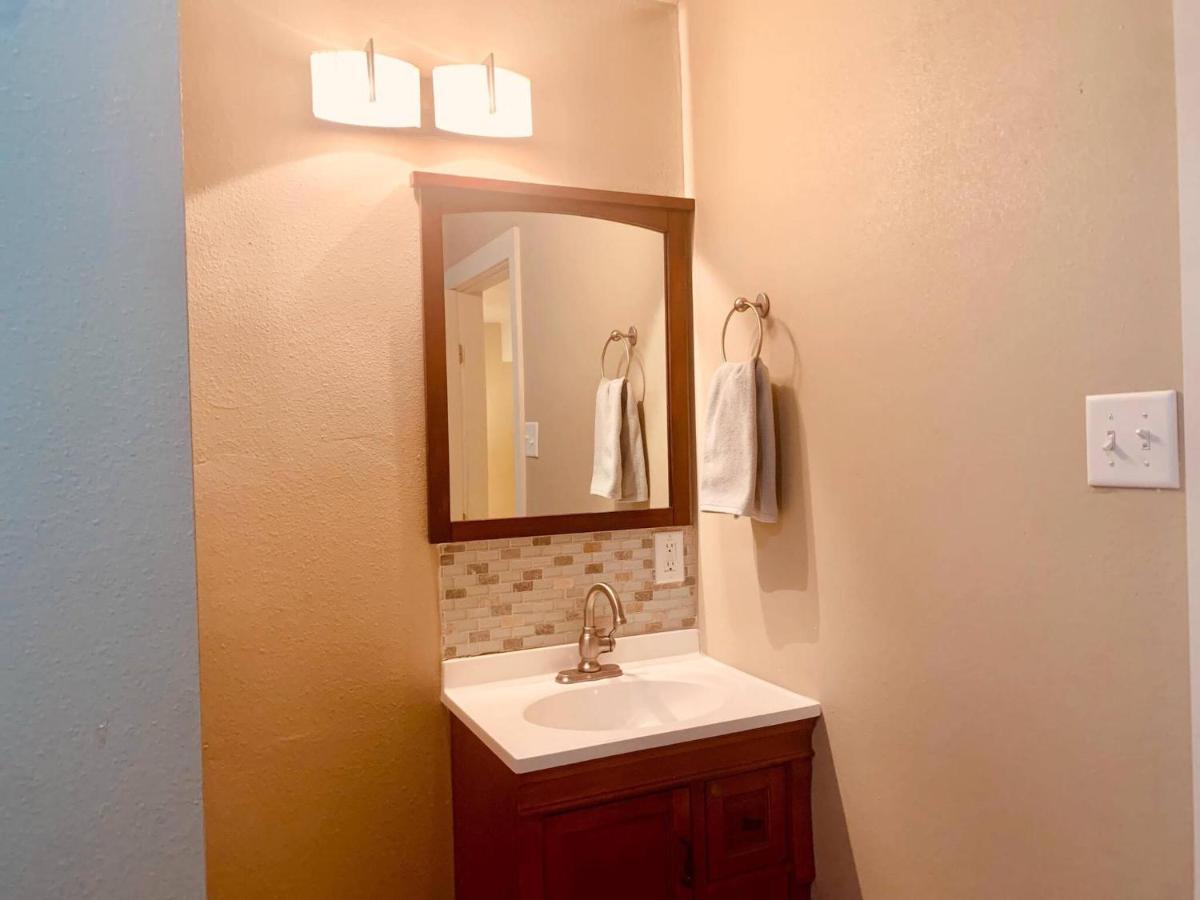 Elm Street Cottage سيغوين المظهر الخارجي الصورة