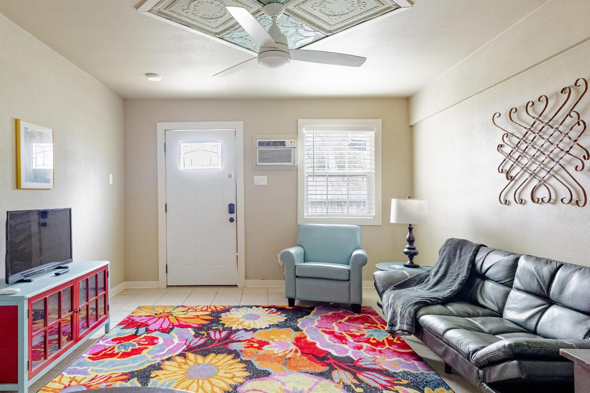 Elm Street Cottage سيغوين المظهر الخارجي الصورة